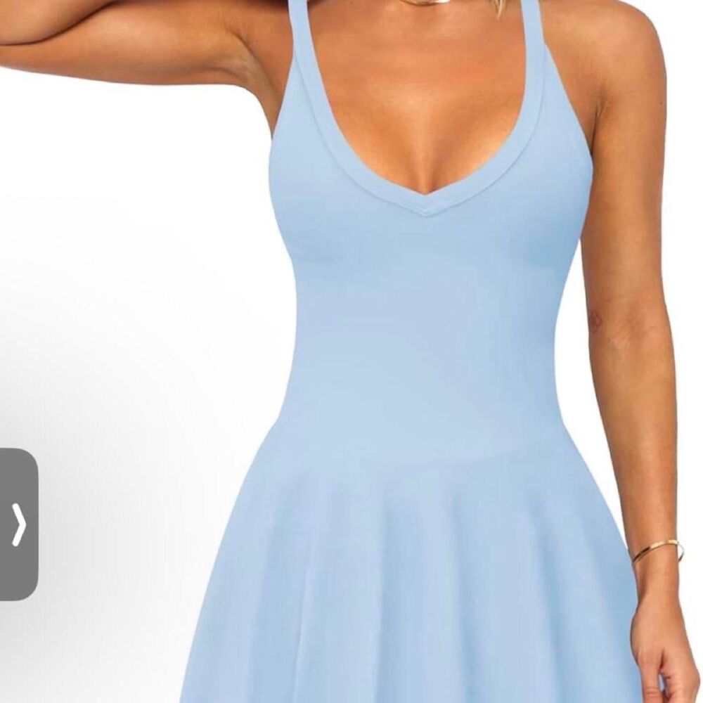 HRAGC Women’s Tennis Dress M Light Blue Built In Shorts Pockets NWT